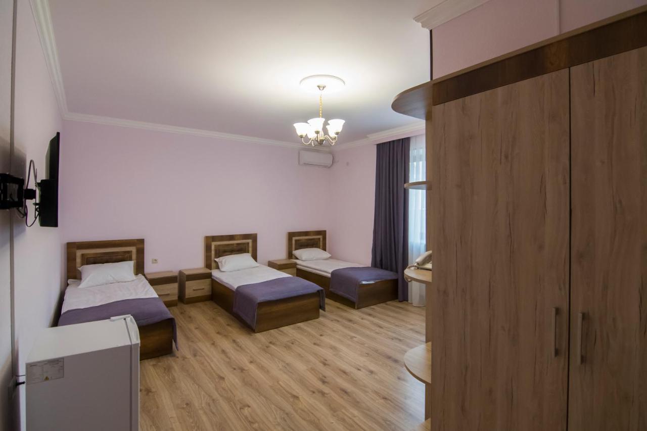 Afa Hotel & Guest House Erévan Extérieur photo