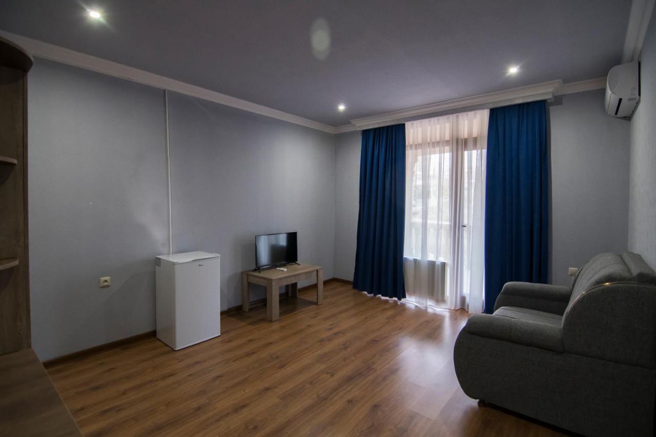 Afa Hotel & Guest House Erévan Extérieur photo