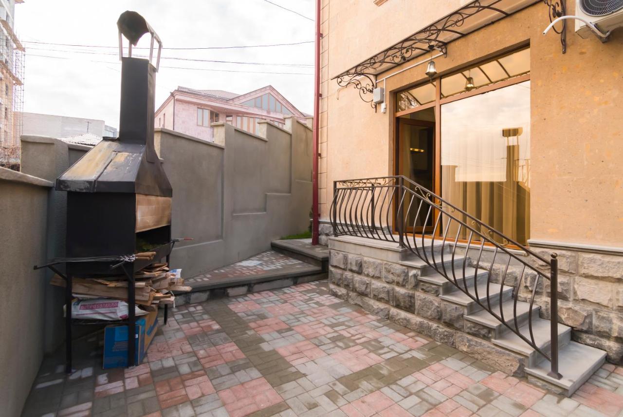 Afa Hotel & Guest House Erévan Extérieur photo