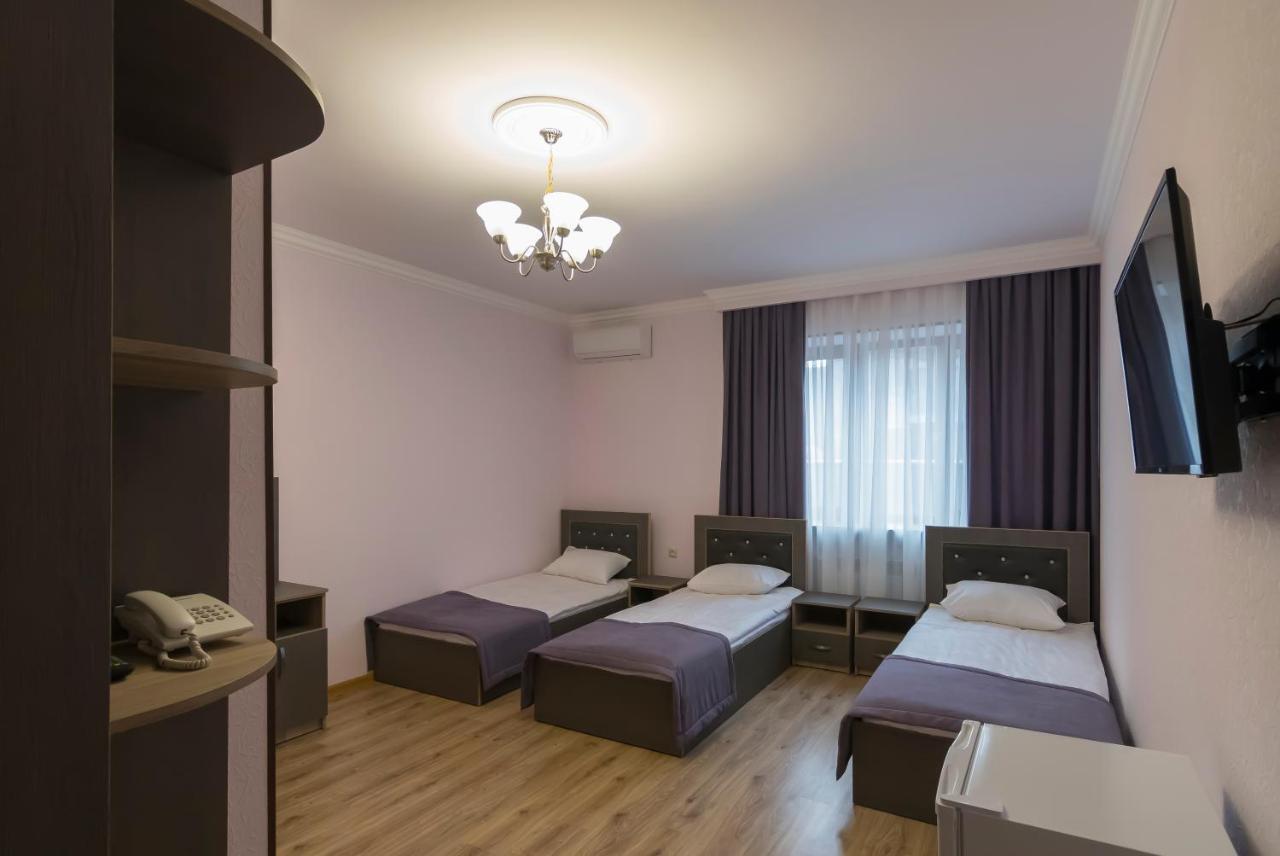 Afa Hotel & Guest House Erévan Chambre photo